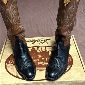 Lucchese Men's Black and Tan Cowboy Boots Classic Handmade 9D